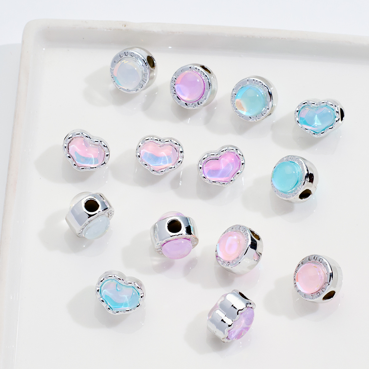 Acrylic double-sided round beads