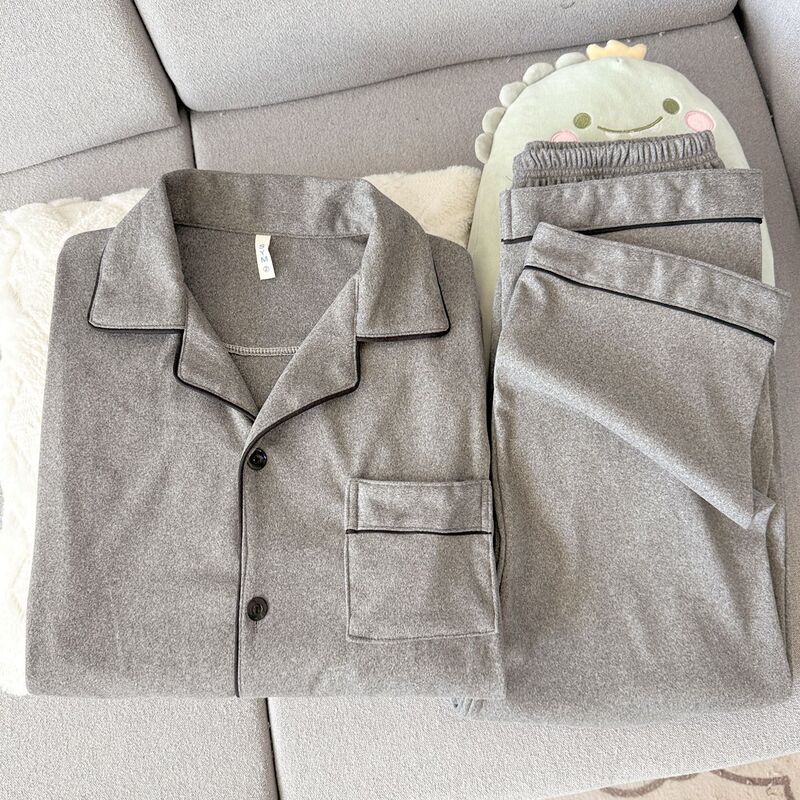 De Rong Men's Pajamas for Spring, Autumn, and Winter, Coral Fleece, Thickened, Warm, Simple Solid Color, High-End Feel, Suitable for Wearing Outside, Loungewear De Rong Men's Pajamas for Spring, Autumn, and Winter, Coral Fleece, Thickened, Warm, Simple Solid Color, High-End Feel, Suitable for Wearing Outside, Loungewear