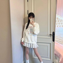 森女韩版无帽上衣服小众特色欧美国潮牌可爱圆领卫衣女装高街头潮