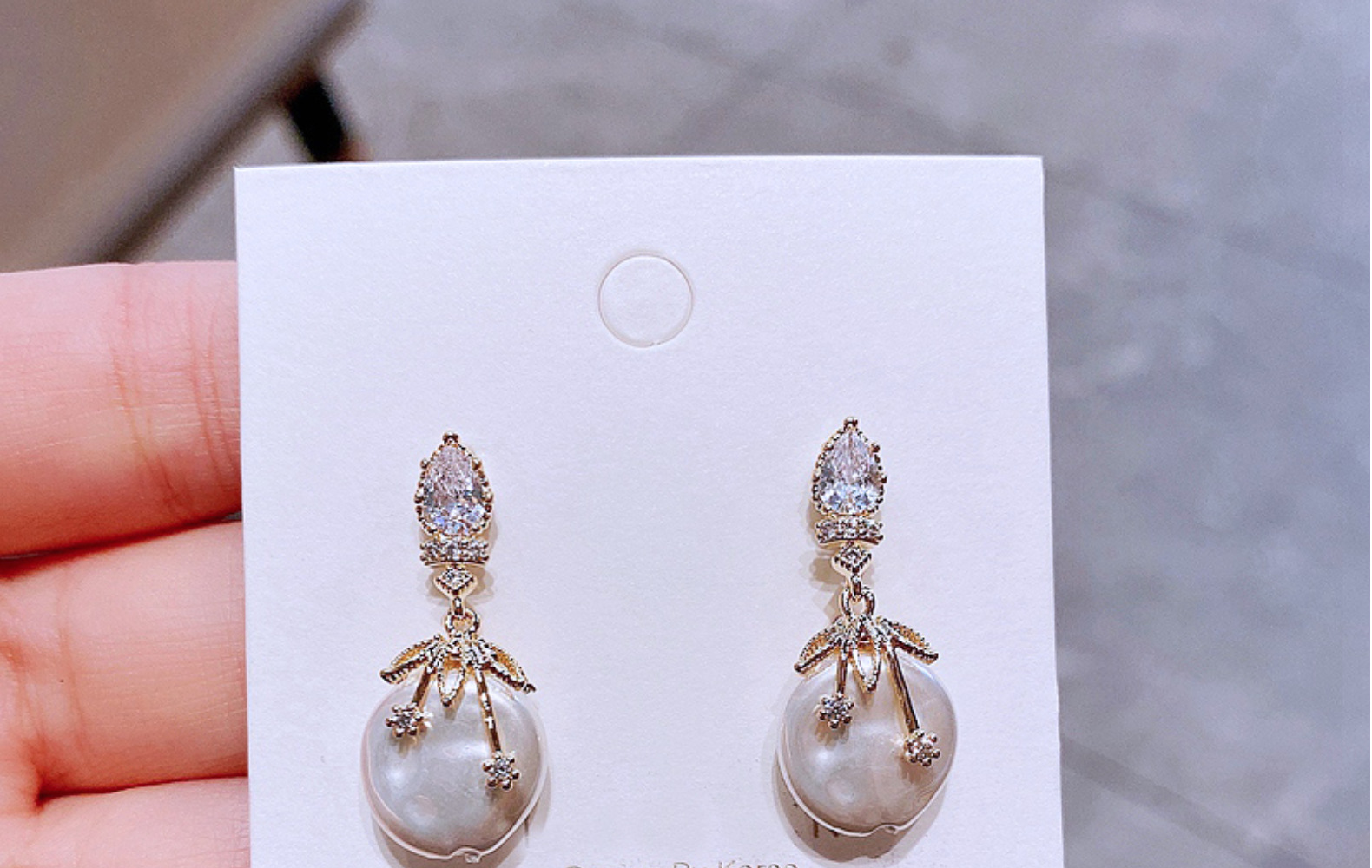 Boucles D&#39;oreilles En Cuivre Imitation Perle Baroque Tempérament Rétro display picture 6