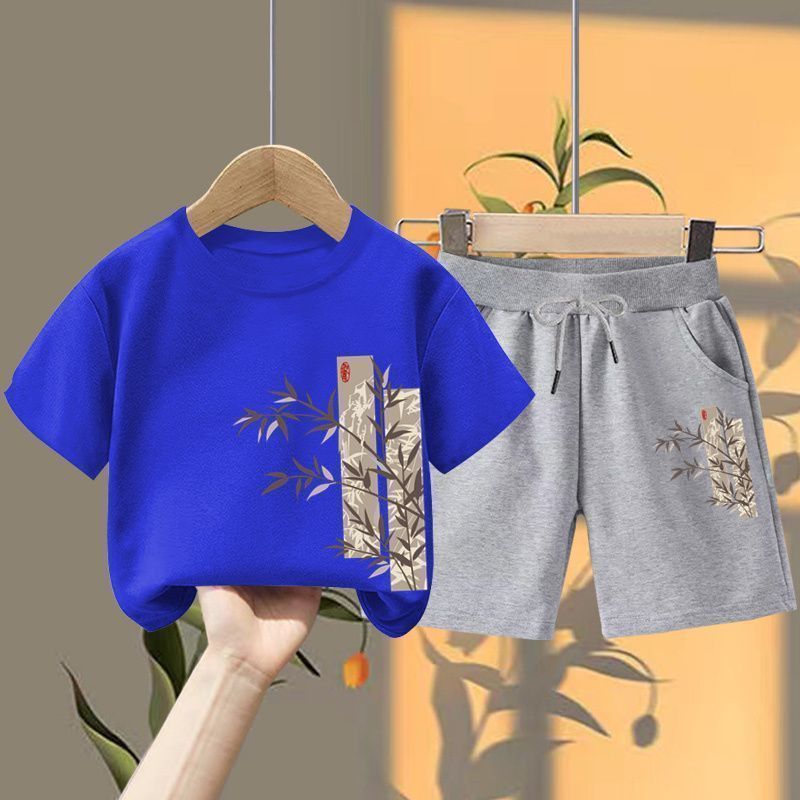 (티셔츠 남색 + 로프 그레이 반바지) 좌측 하단 대나무