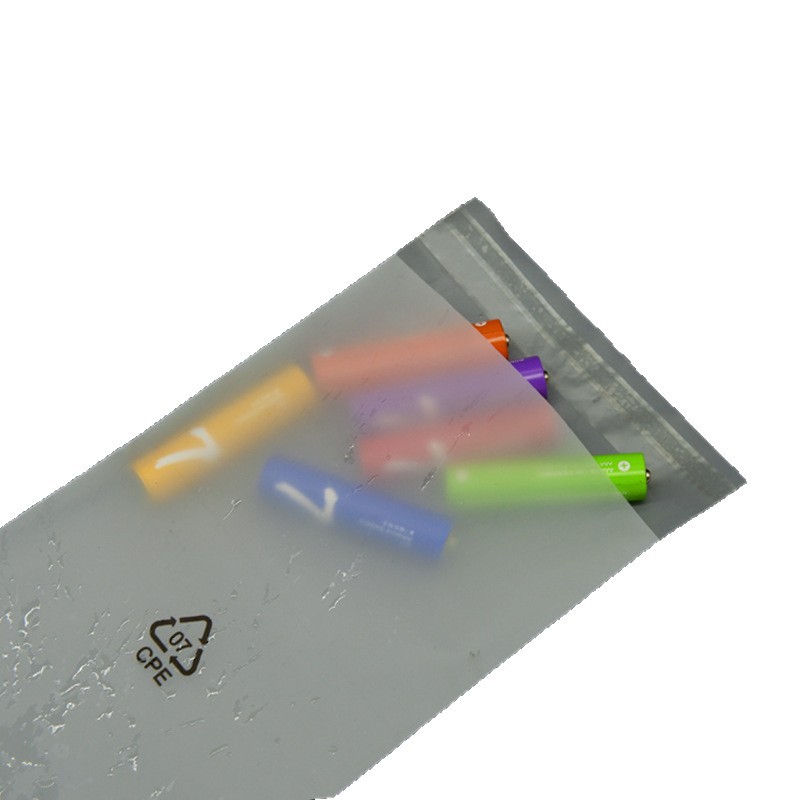 Venta directa de fábrica en stock bolsa de ropa autoadhesiva bolsa de impresión LOGO 48 horas de entrega rápida