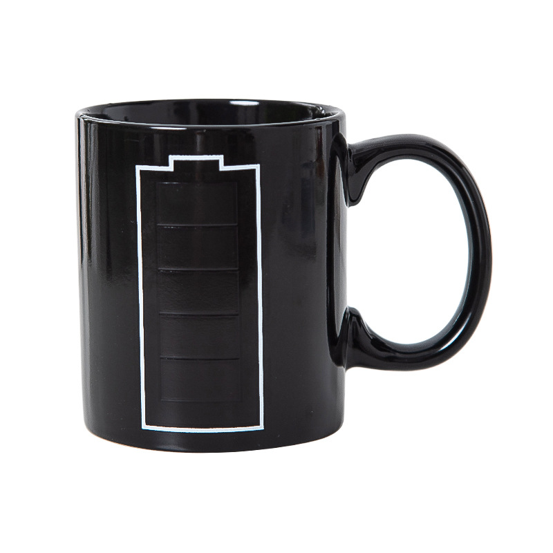 Fabricantes al por mayor de tazas de batería cambiantes de color tazas de marca de cambio de calor tazas de regalo de cerámica creativas tazas publicitarias tazas de sublimación en línea tazas