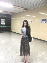 U领纯色短袖T恤女夏2025新款韩系气质雪纺豹纹不规则半身裙两件套
