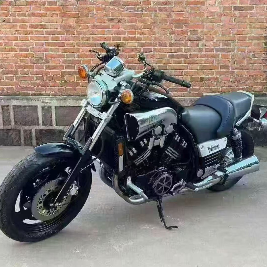 Yamaha Vmax1200 cruiser motorcycle, R1, R6, XJ6, MT09 street bike, sport bike, racing motorcycle