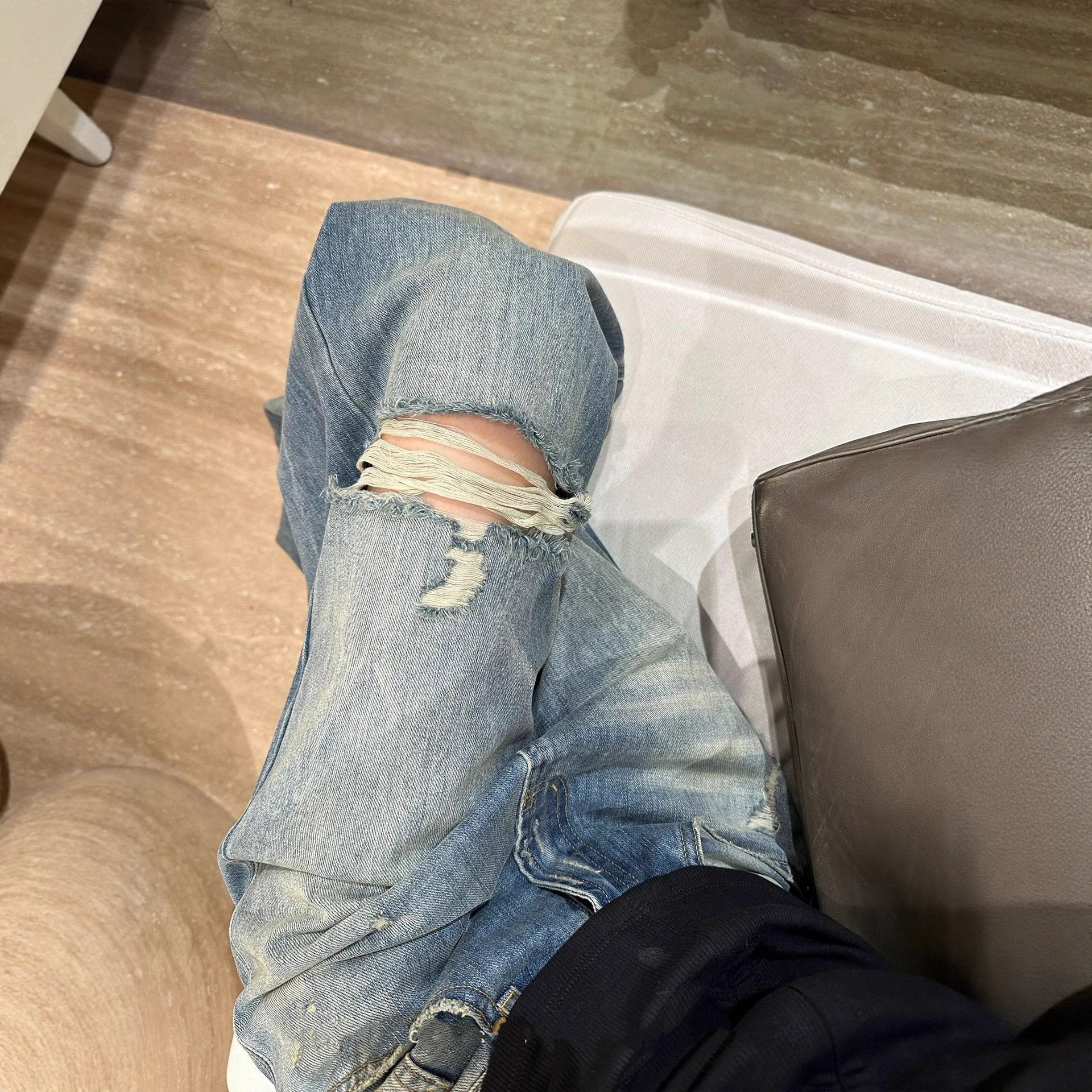 [Ready Stock] White Distressed Jeans for Women, Autumn New Thin American Straight-Leg Loose Wide-Leg Casual Pants