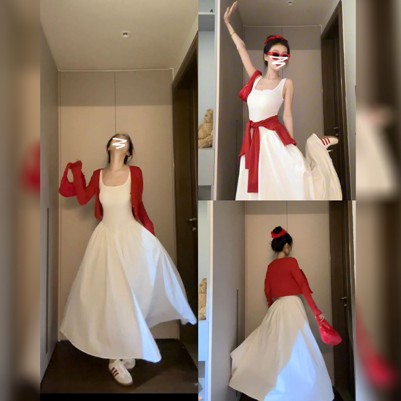 High-end white suspenders dress children early autumn 2024 new small wear cardigan dress suit