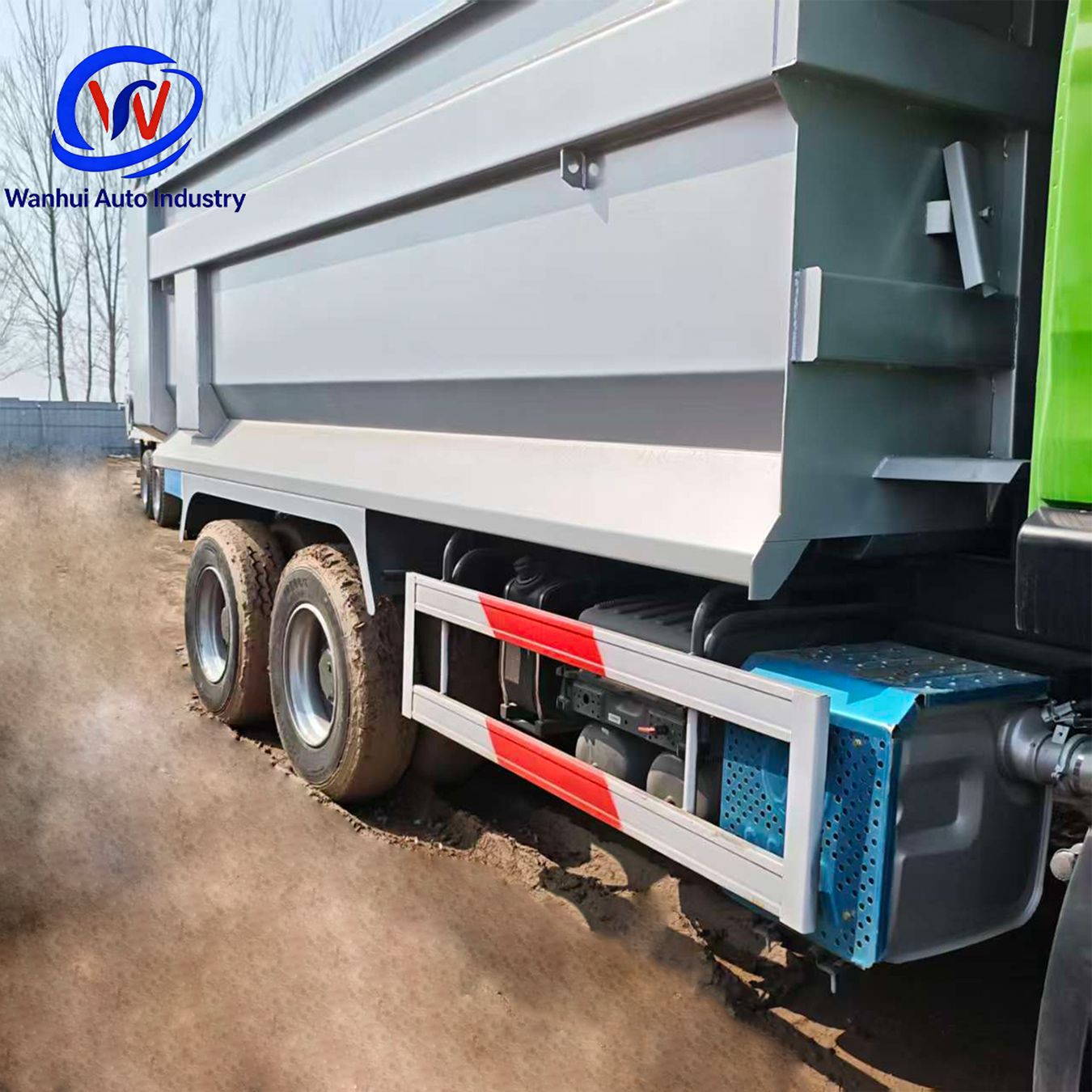 Sinotruk Howo TX Dump Truck 400 horsepower 8×4 muck transport engineering tipper truck sand and gravel dump truck