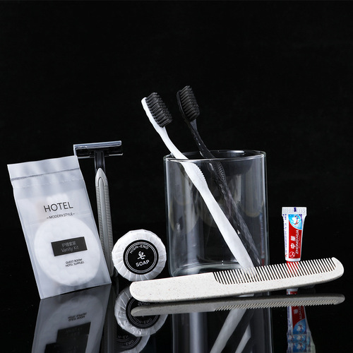 Hotel disposable toiletries toothbrush and toothpaste set hotel B&B home shower gel shampoo