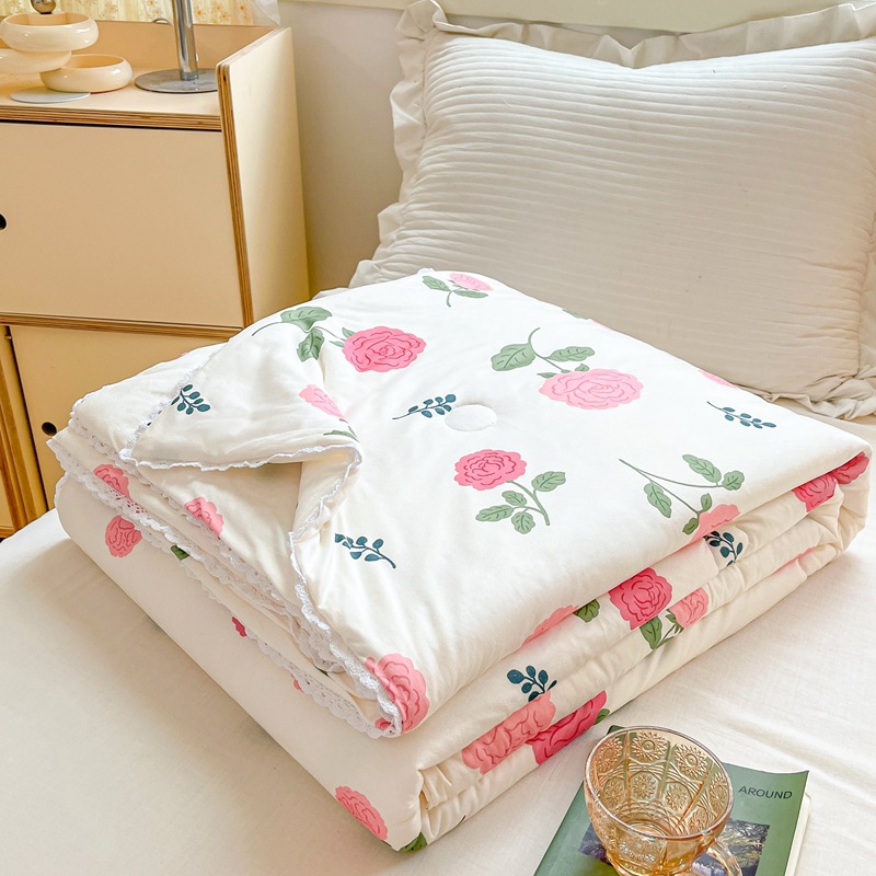 꽃 모양과 달 모양