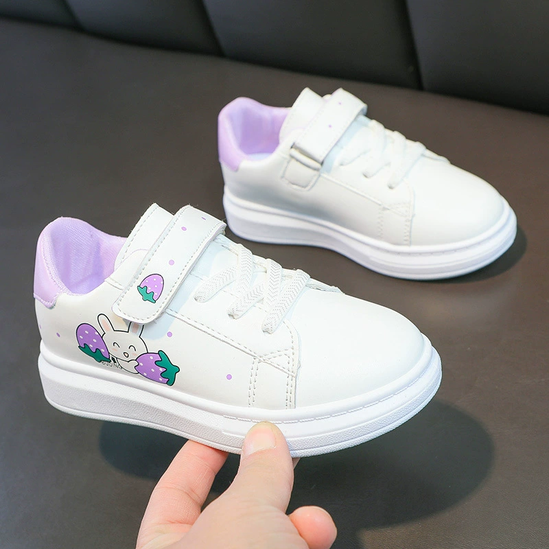 White shoes, children's cute sneakers, casual footwear, sports shoes, for teenagers