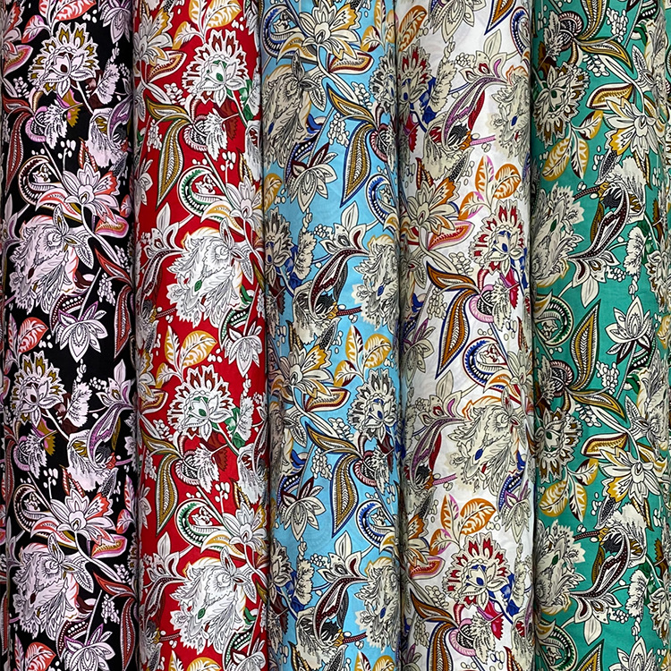 Bajo MOQ nuevo diseño 100% rayon viscose impresión tela de ropa de rayon