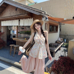 扭结v领碎花挂脖背心女夏季2025新款甜美度假风无袖内搭上衣外穿