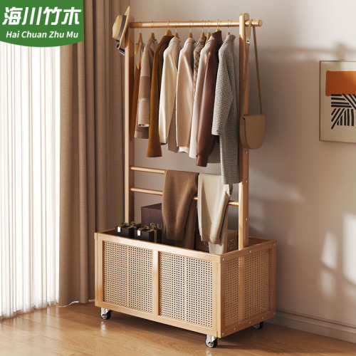 Clothes rack floor-standing bedroom doorway solid wood simple clothes hanger household clothes drying rack multi-functional light luxury rattan coat rack