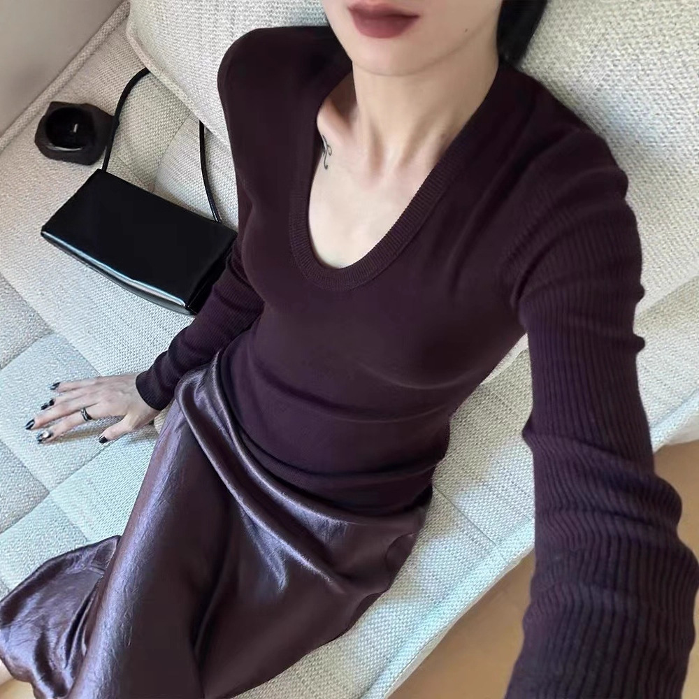 法式内搭紫色U领羊毛针织打底衫女秋冬穿搭短款毛衣修身长袖上衣