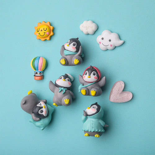 Creative Naughty and Cute Little Penguin Refrigerator Magnet Korean Cartoon Magnet Magnet Three-dimensional Refrigerator Magnet Customized