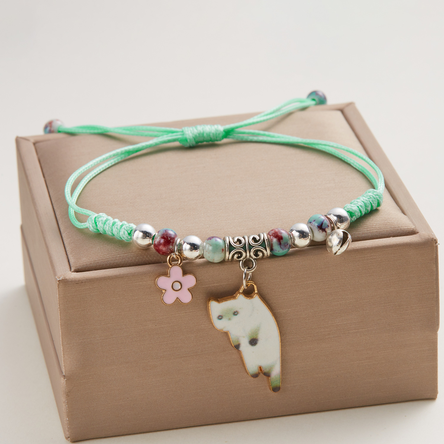 Elegante geweven armband voor dames met kat design sieraden_voghion.com