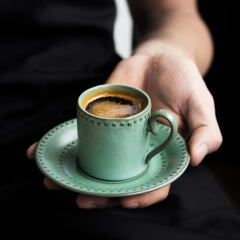 モランディ日本式レトロなコーヒーカップセット陶磁器のエスプレッソカップの高級な精緻な75mlに敬意を表します。