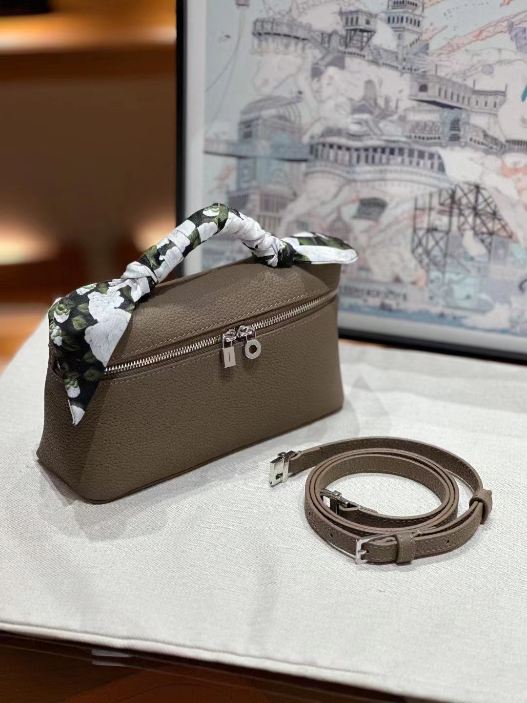 LP19 caja de almuerzo de cuero genuino bolsa nueva Gigi mismo estilo Kelly bolsa lychee patrón zurriago bolso simple bolsa de hombro para las mujeres