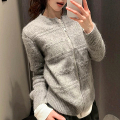 早秋穿搭上衣白色慵懒毛衣开衫外套女秋冬拉链宽松别致外搭针织衫