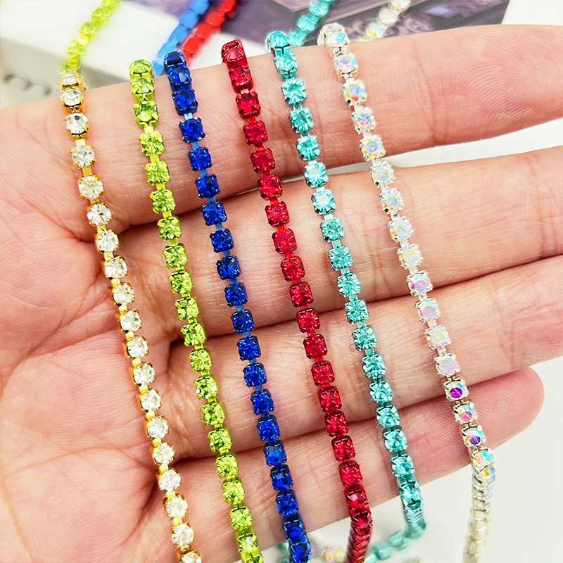 China World A Diamond Rhinestone Cadena de garra Accesorios de joyería de bricolaje Cadena de diamantes de color de garra densa Cadena de diamantes de 3MM Barra de diamantes al por mayor