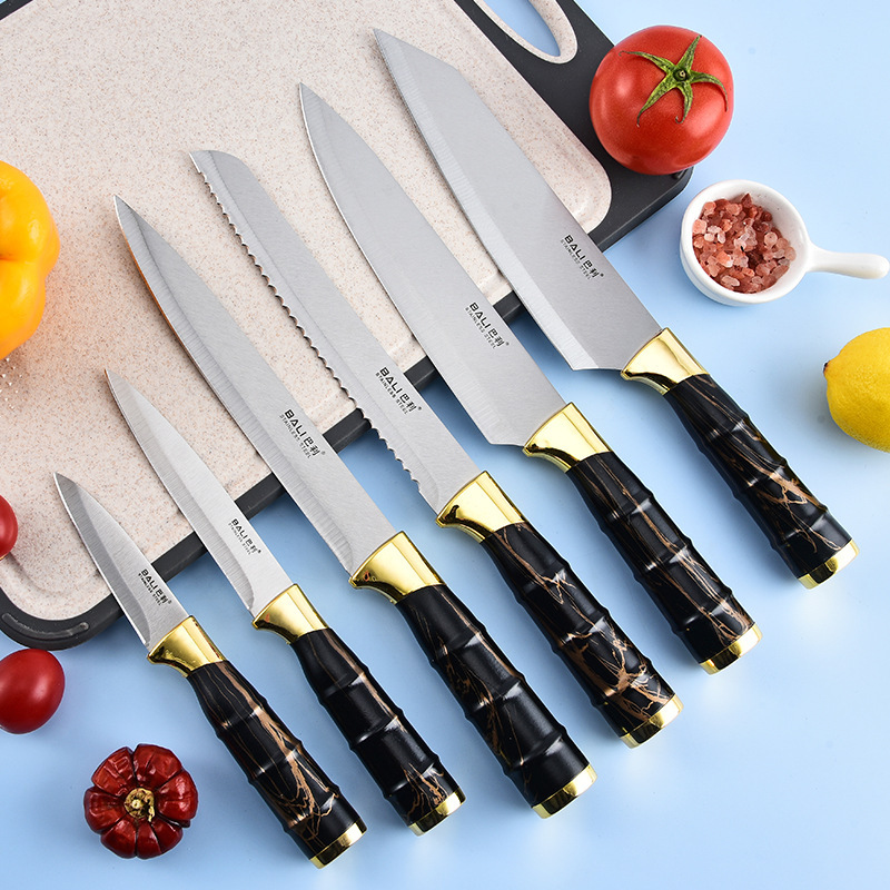 Conjunto de cuchillo de chef de siete piezas de acero inoxidable de doble galvanoplastia con mango de bambú, soporte de cuchillo afilado y duradero al por mayor