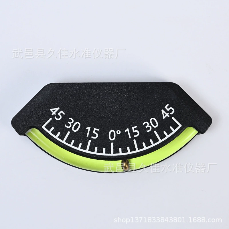 Пластиковая измерительная линейка