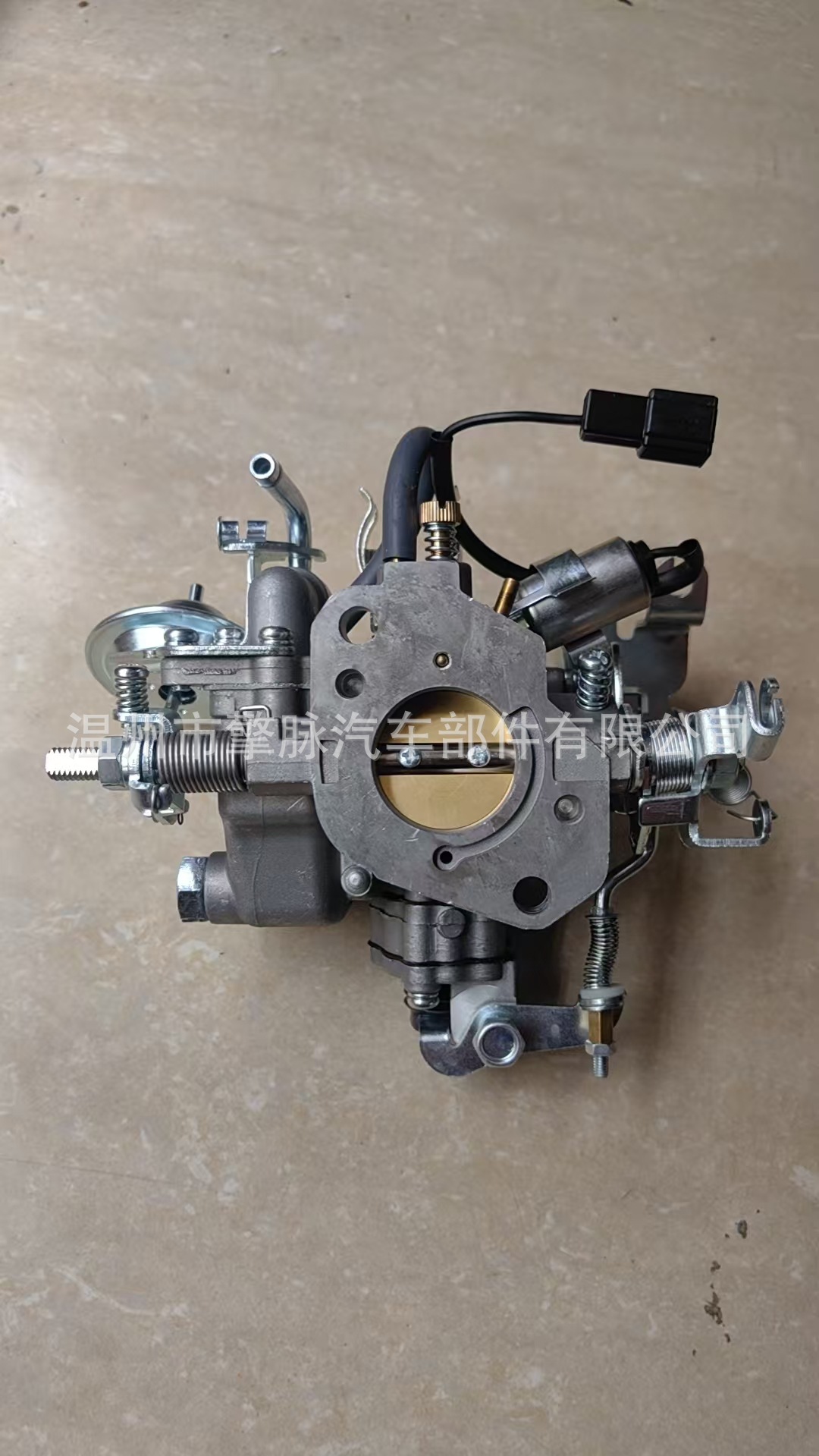 Carburetor 13200-80321 13200-80322 Is Suitable for Suzuki Sj410 Jimny 1.0L-1.3L