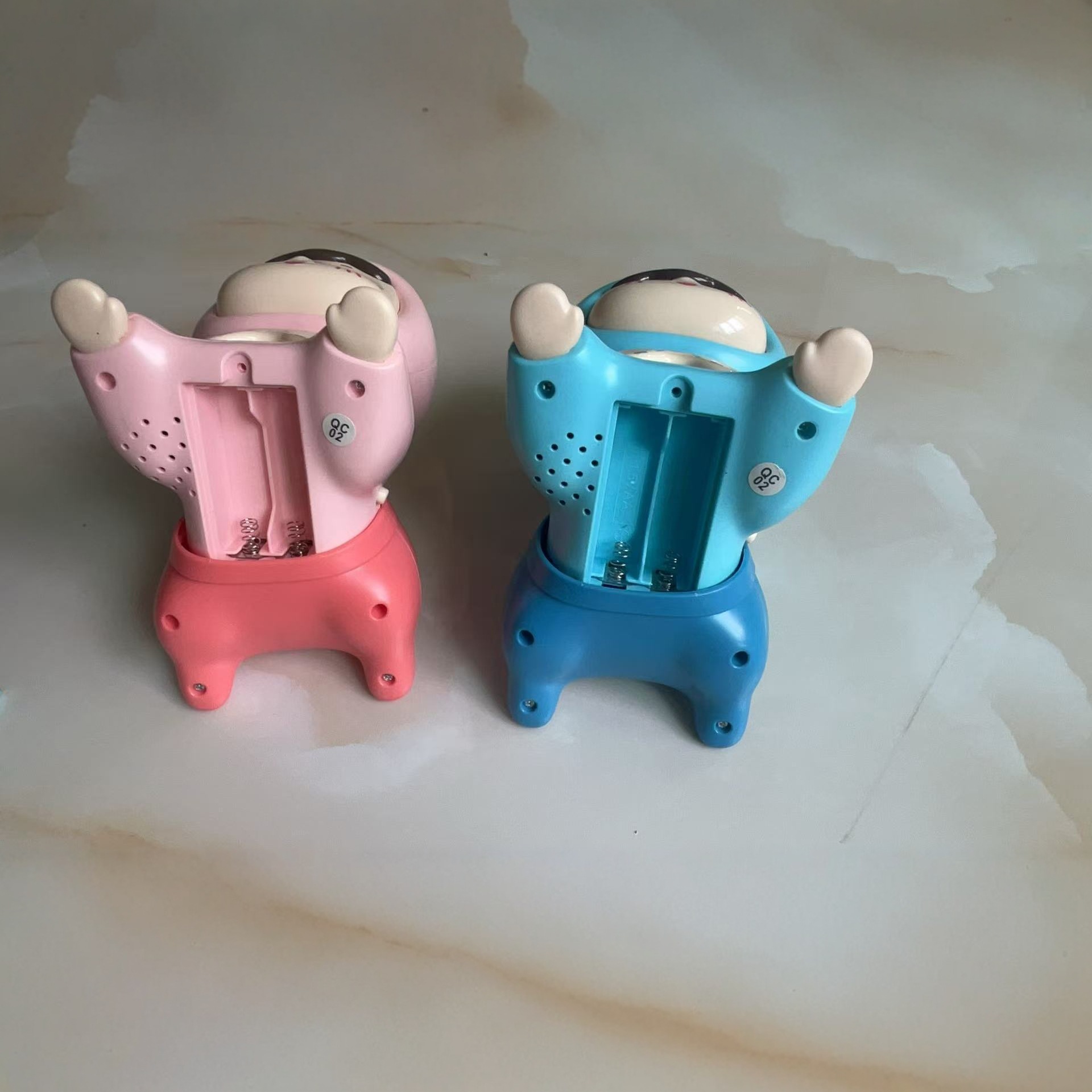 Juguetes eléctricos para bebés transfronterizos, muñecas rastreadoras, muñecas guiadas, artefactos mágicos, dibujos animados, juguetes electrónicos