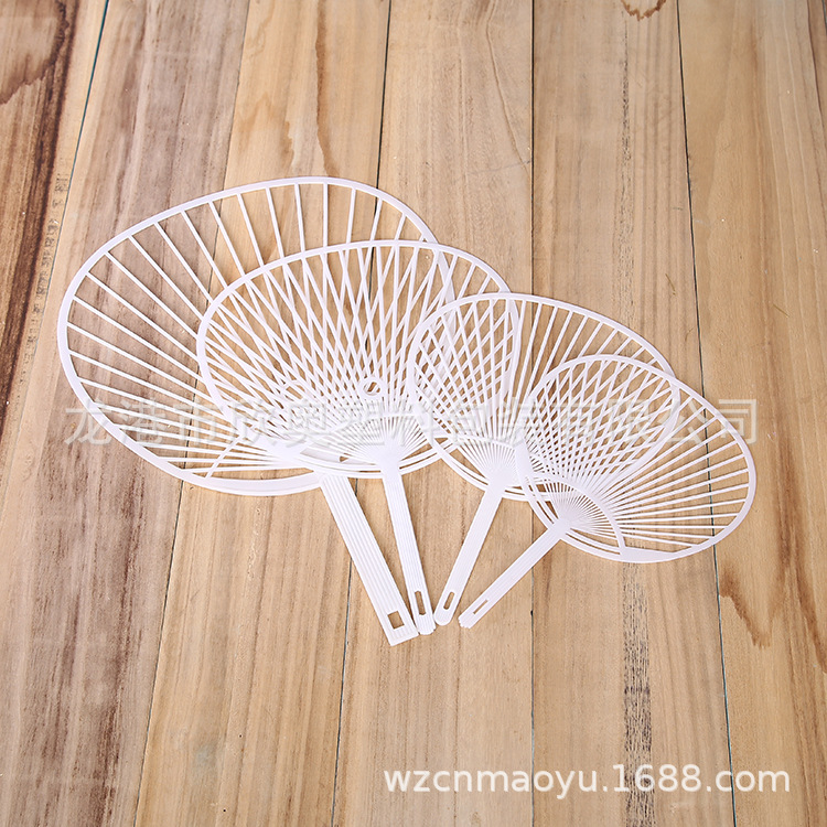 定做PP塑料团扇  胶扇礼品 圆形芭蕉形团扇 塑料扇骨