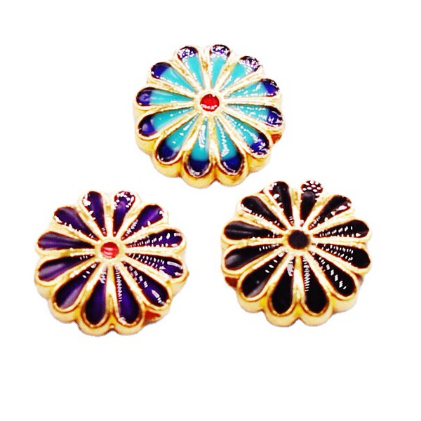 Beads solar-powered