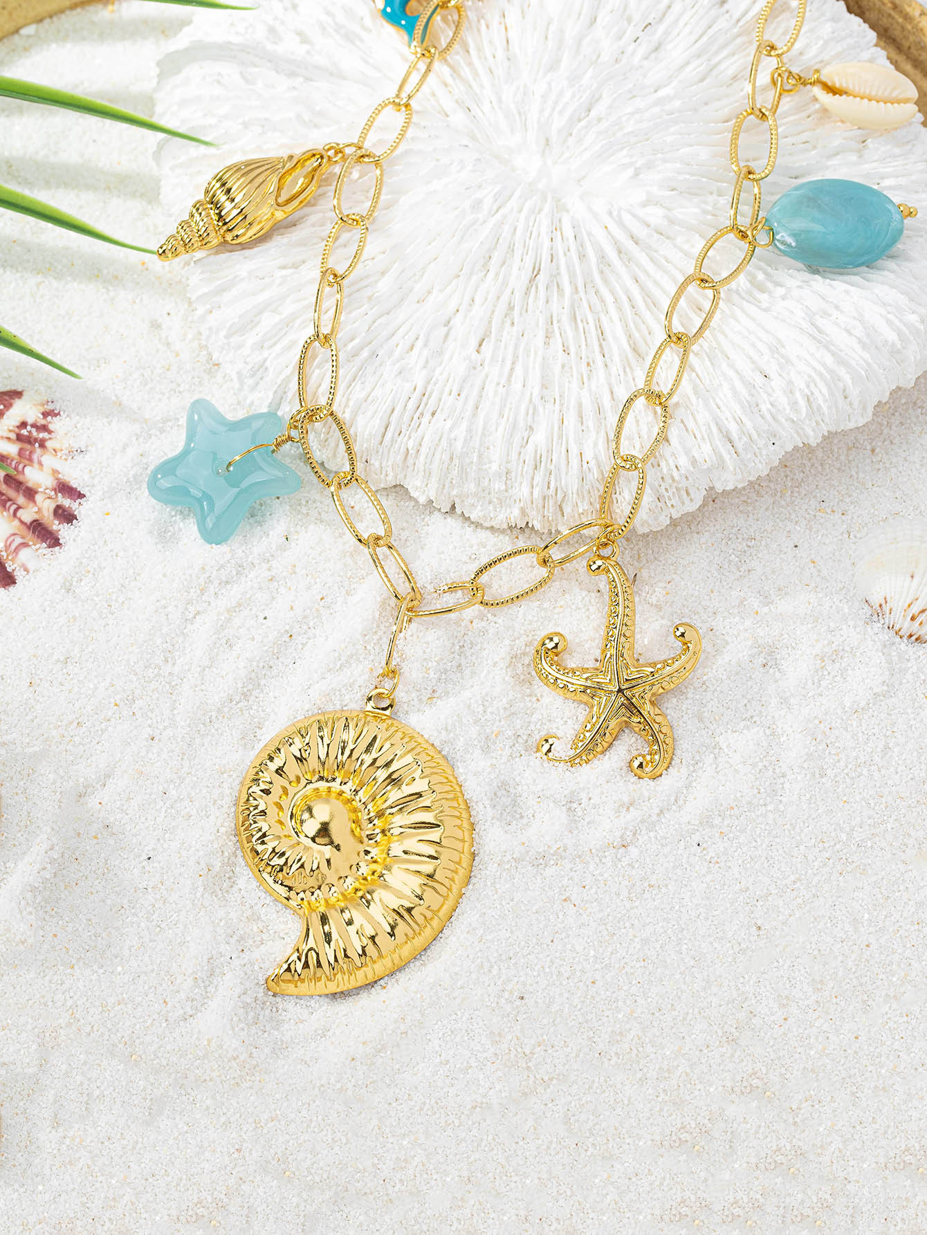Starfish Conch Dolphin Elegant Retro Lady Zinc Alloy Multi Charms Necklace Wholesale display picture 3
