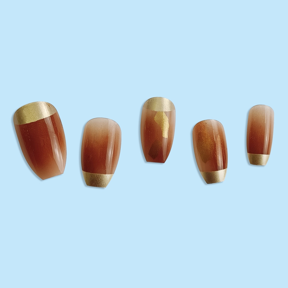 Ventas transfronterizas calientes elegante temperamento de manicuras ámbar bordes franceses desnudos lujosos parches de uñas de color universal