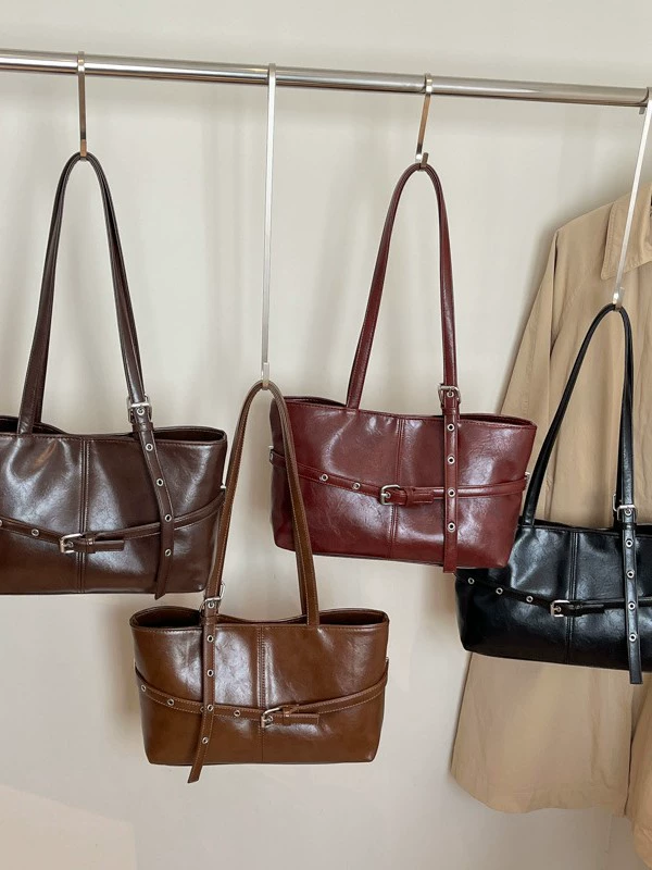 Winter retro capacious shoulder bag, one-shoulder bag