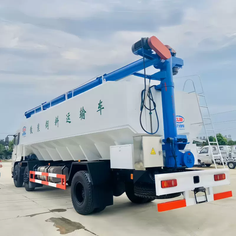 散装饲料车 东风天锦小三轴散装饲料罐式车程力厂家直销