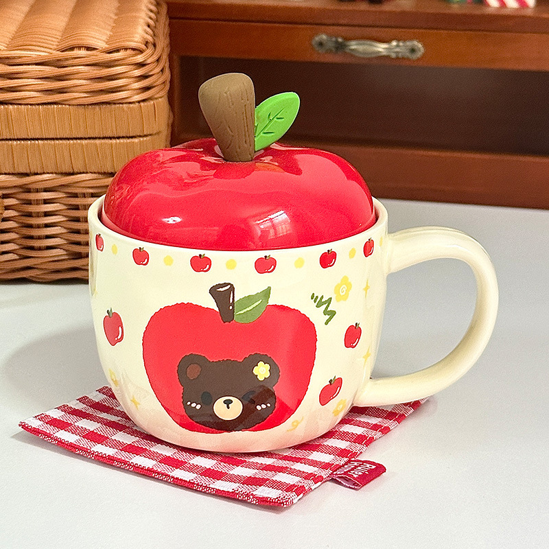Taza de cerámica de manzana creativa Taza con tapa Regalo de cumpleaños Taza de bebida para niñas Taza retro con regalo festivo