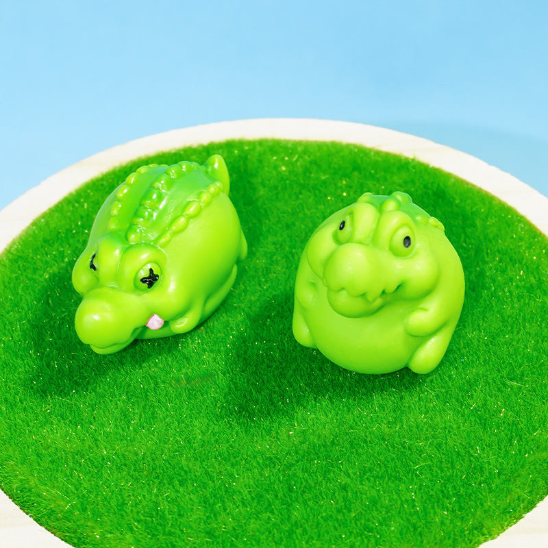 Micro paisaje creativo lindo pequeño cocodrilo decoración de bricolaje caja ciega accesorios de bolsa escritorio coche mini decoración pequeña