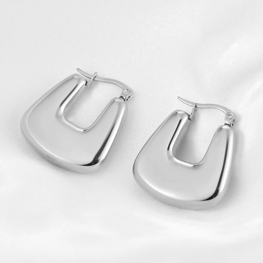 Retro Solid Color Titanium Steel Earrings 1 Pair