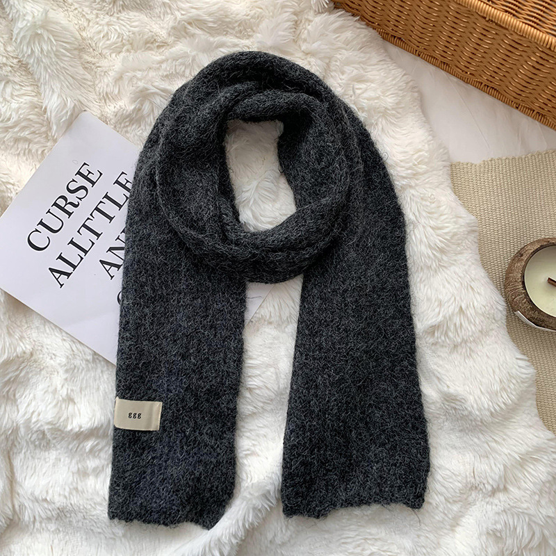 Bufandas de invierno femeninas de alta calidad 2025 nuevo color sólido calentamiento imitación de cachemira collar bufandas de punto al por mayor