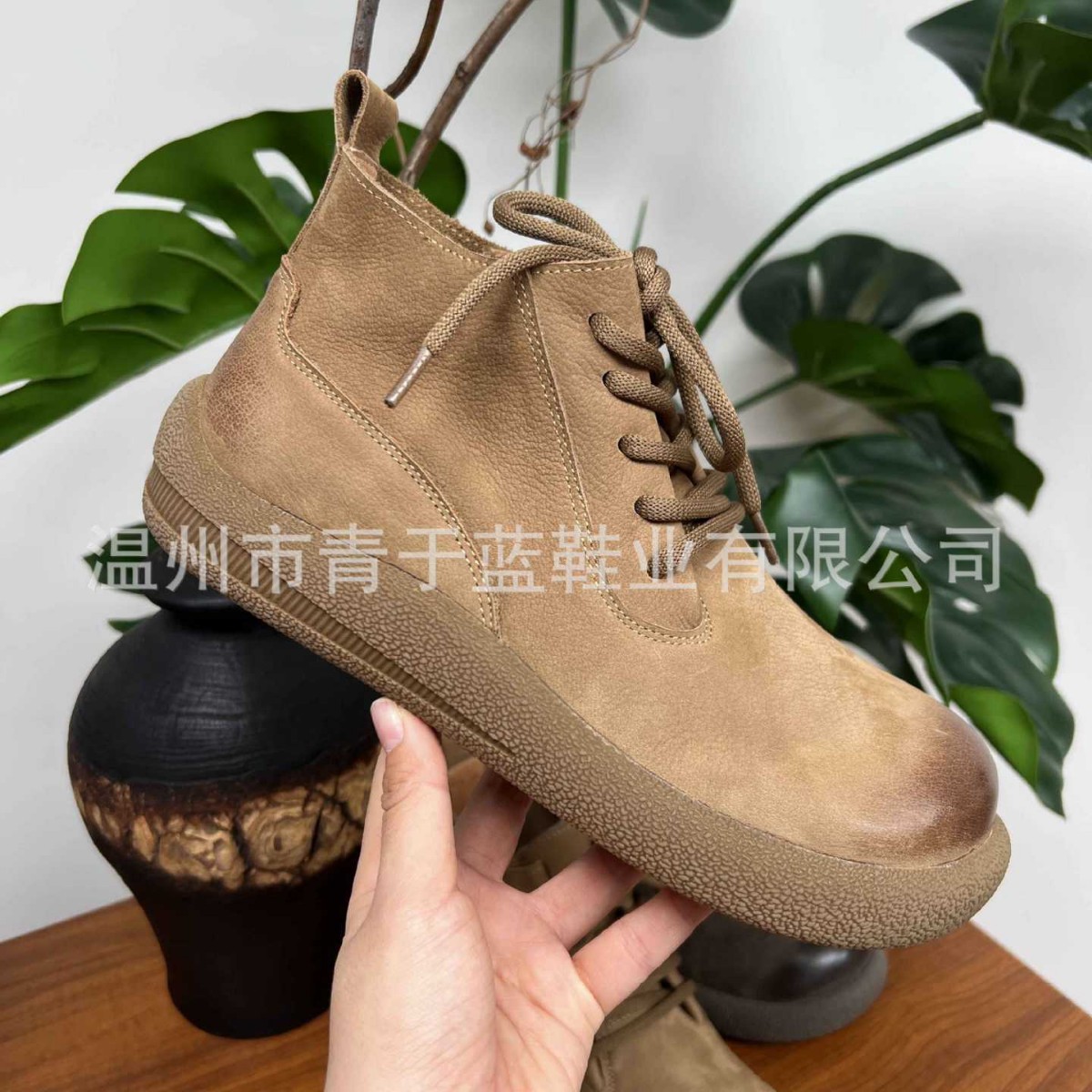 Men's Autumn and Winter First-Layer Cowhide High-Top Boots, Trendy and Versatile Retro Genuine Leather Boots, Men's Soft-Soled Soft-Surface Comfortable Short Boots