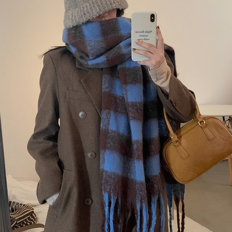 Wholesale Korean Style Long Tassel Thickened Solid Color Scarf Winter Fashion Versatile Checkered Scarf Knitted Warm Neck Scarf for Women