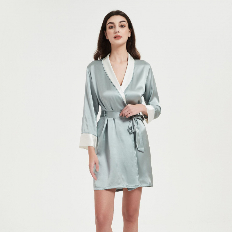 New Red Silk Dressing Gown, Bathrobe, Mulberry Silk Pajamas, Women's Long Silk Nightgown 2340 New Red Silk Dressing Gown, Bathrobe, Mulberry Silk Pajamas, Women's Long Silk Nightgown 2340