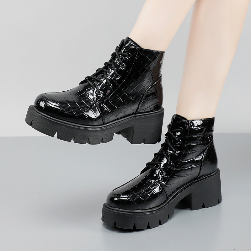 Chunky Heel Floral Leather Ankle Boots Women's Round Toe Martin Boots British Style Wool Boots Women's Strap Leather Boots Trendy ins in Stock