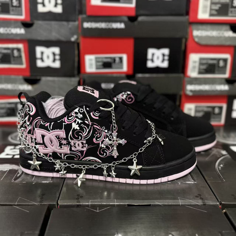Cross-Border Foreign Trade European Hot-Selling Dc Shoes Pink Embroidered Women's Shoes Versatile Trendy Classic Low-Top Dc Skate Shoes
