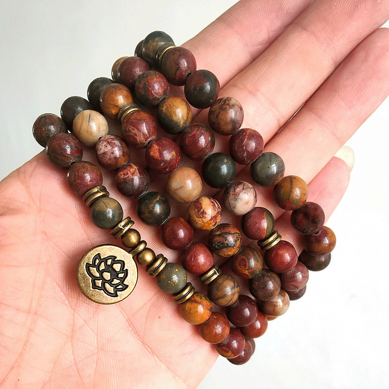 Cross-Border Bracelet with 108 Red Pine Beads, Yoga Sweater Chain, Green Agate Lotus Pendant, Natural Agate Bracelet Cross-Border Bracelet with 108 Red Pine Beads, Yoga Sweater Chain, Green Agate Lotus Pendant, Natural Agate Bracelet