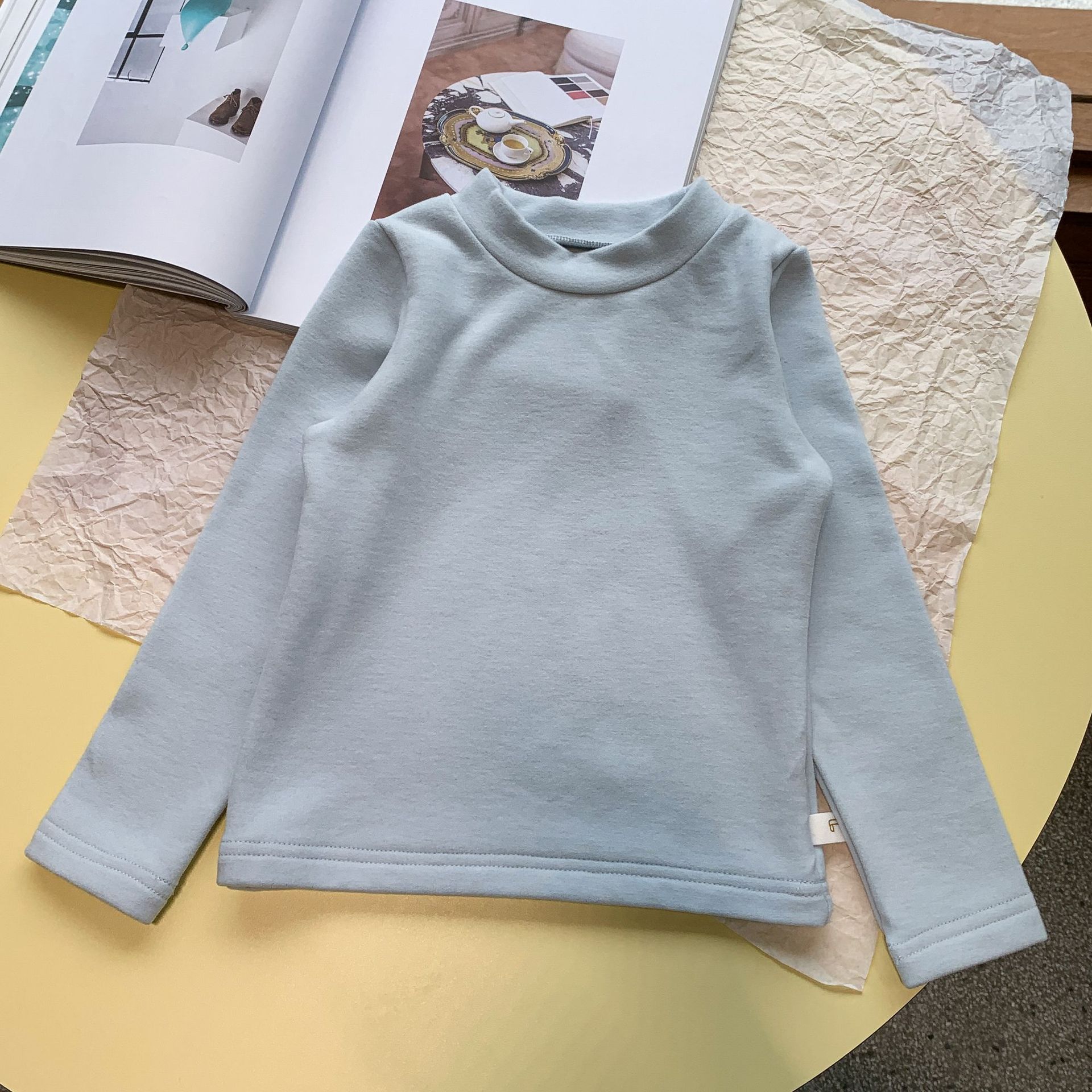 Sugar Pear ropa infantil de niñas camisa de fondo de cuello medio alto ropa de invierno gruesa 2025 nueva ropa infantil de manga larga ropa de bebé