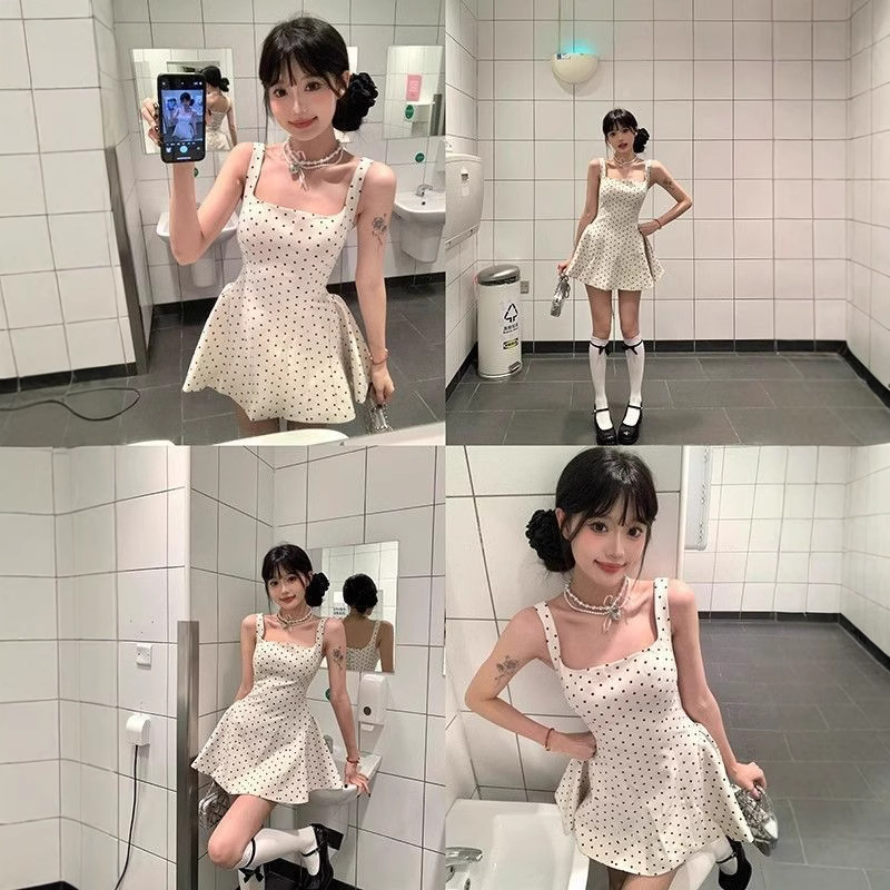 法式甜辣妹方领波点ins连衣裙吊带夏季新款气质收腰高级跨境批发