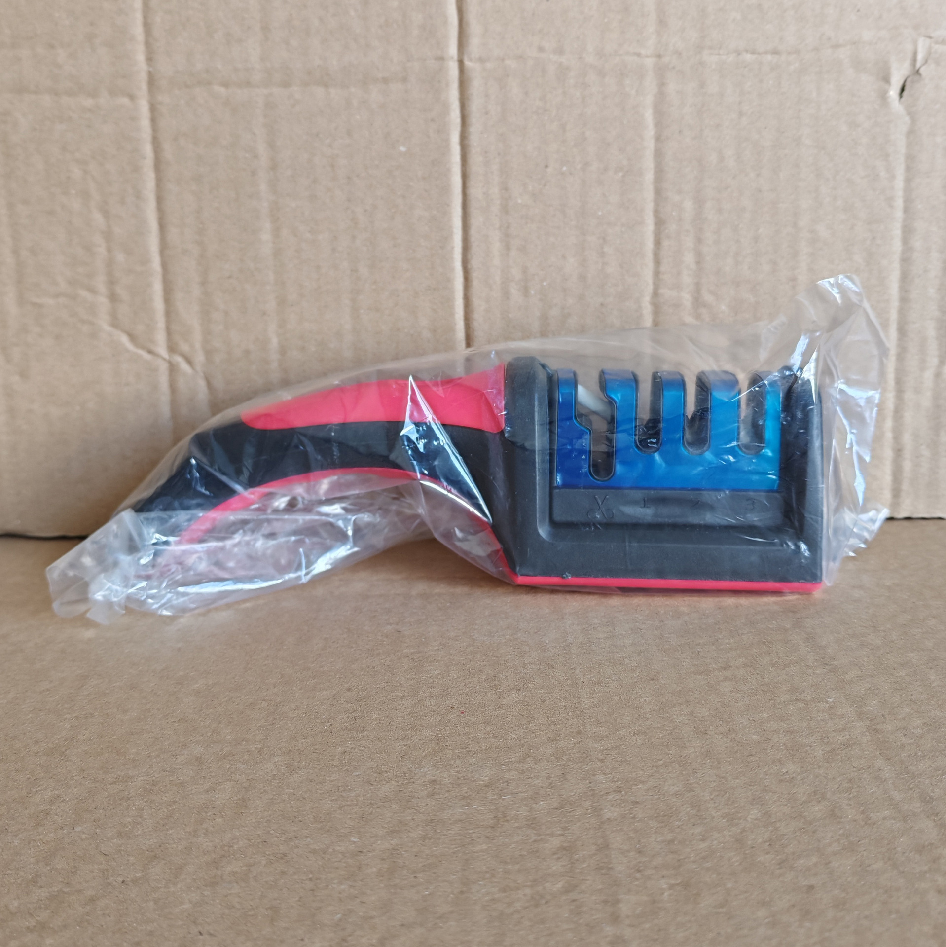 Cuatro en uno afilador de cuchillo rápido de diamante artefacto cuchillo blunt destructor afilador fino piedra afilador de cuchillo no automático para el hogar