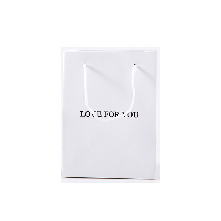 Bolso de joyería bolsa de embalaje bolsa de papel bolsa de regalo se puede imprimir logotipo en stock al por mayor diseño libre