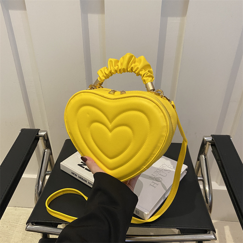 Retro Summer Small Bag for Women 2022 New Fashion Trendy Casual Shoulder Bag Internet Celebrity Texture Diagonal Heart Bag